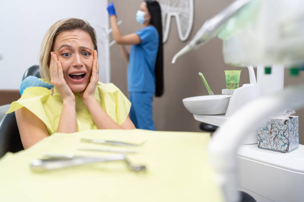 Best Cracked Tooth Emergency Dentist  in St Louis Park, MN